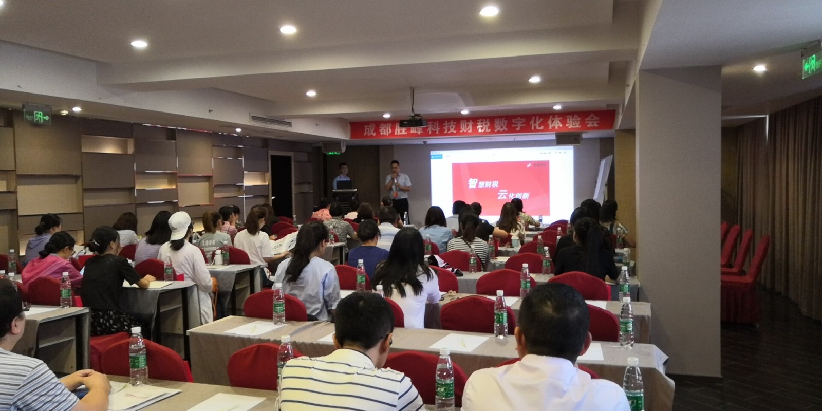 7b542aabb7cead526d9e50e34ec71b8.jpg